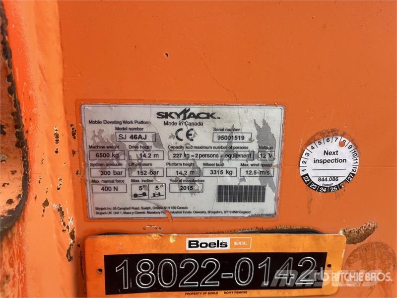 SkyJack SJ46AJ 4WD Diesel Articulating Boom Lift Kuukulkijat