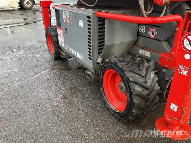 SkyJack SJ6826 RT Scissor lifts