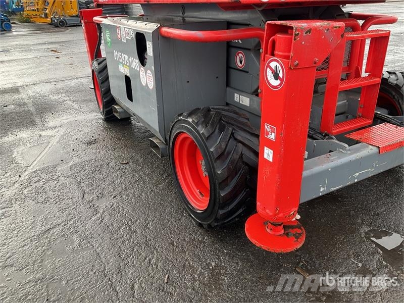 SkyJack SJ6826 RT Scissor lifts