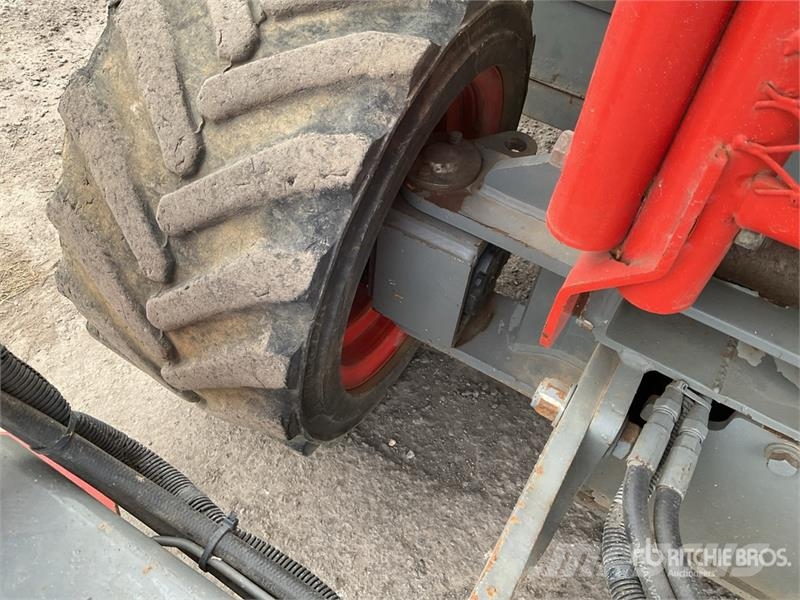 SkyJack SJ6832 4x4 Diesel Scissor Lift Schaarhoogwerkers
