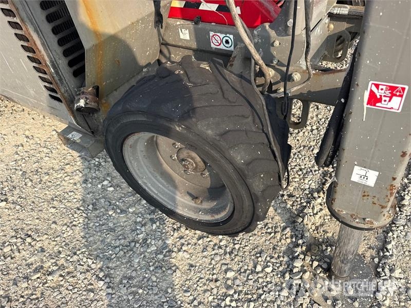 SkyJack SJ6832 RT Elevadores de tesoura