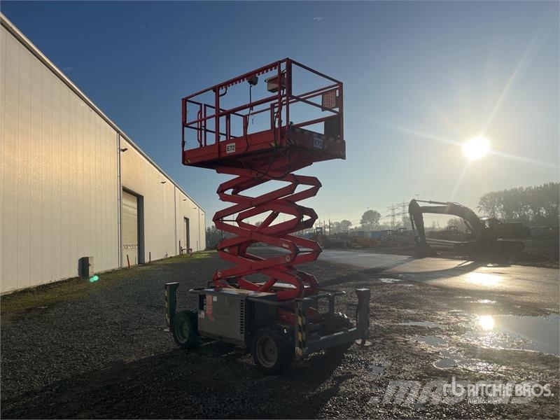 SkyJack SJ6832 RT Piattaforme a pantografo
