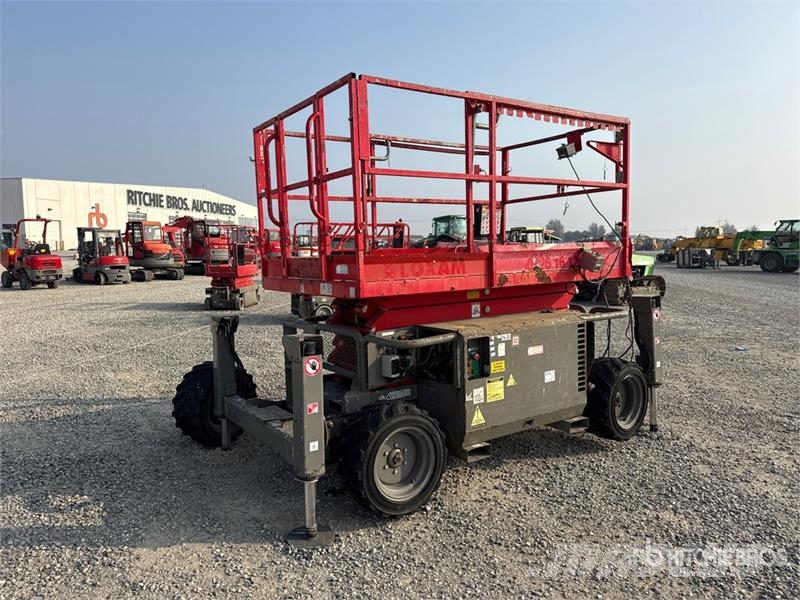 SkyJack SJ6832 RT Elevadores de tesoura