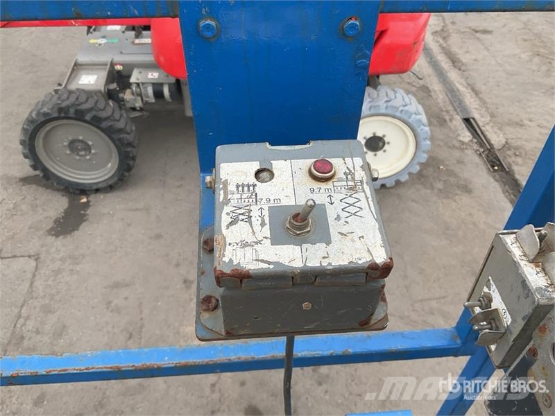 SkyJack SJ6832 RT Schaarhoogwerkers