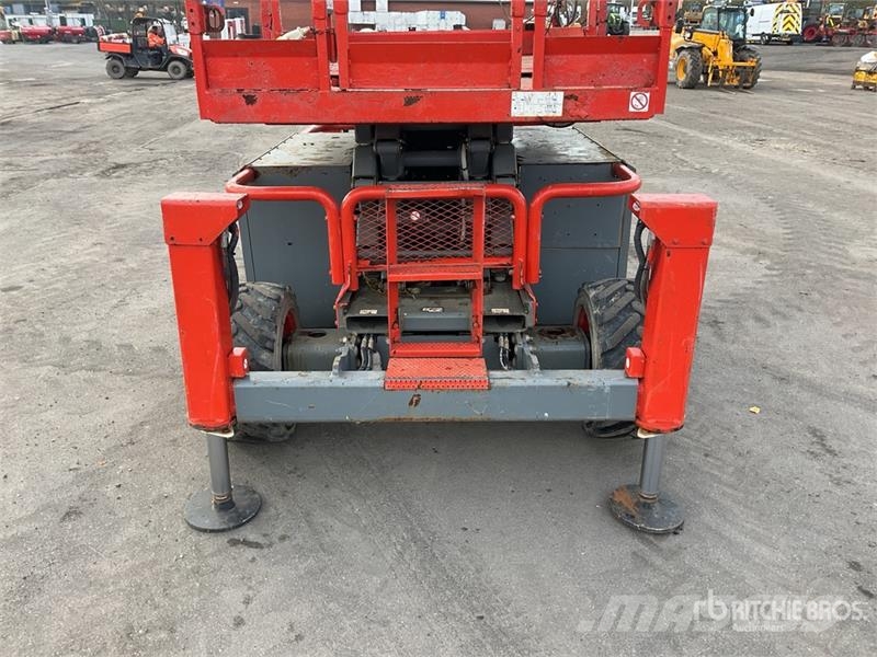 SkyJack SJ6832 RT Škaraste platforme