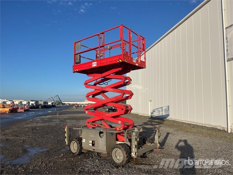 SkyJack SJ6832 RT Piattaforme a pantografo