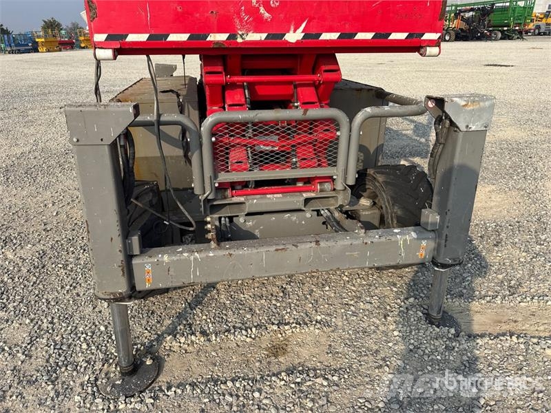 SkyJack SJ6832 RT Elevadores de tesoura