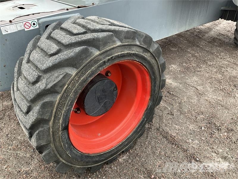SkyJack SJ86T 4WD Diesel Telescopic Boom Lift Teleskopiskie pacēlāji