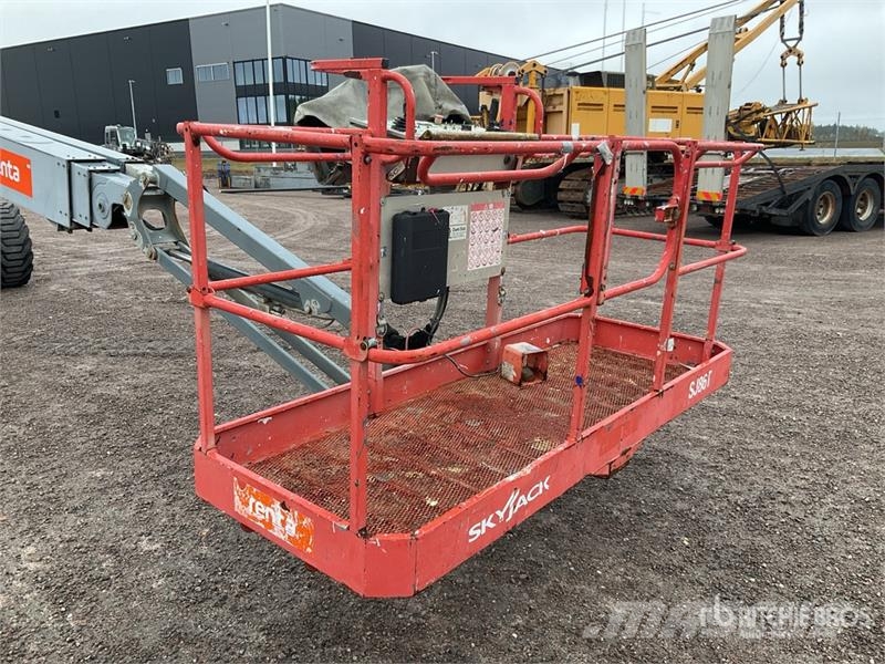 SkyJack SJ86T 4WD Diesel Telescopic Boom Lift Teleskopiskie pacēlāji