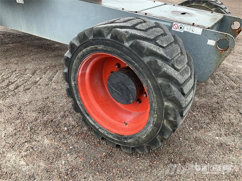 SkyJack SJ86T 4WD Diesel Telescopic Boom Lift Teleskopiskie pacēlāji