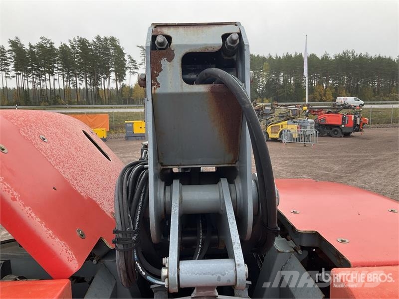 SkyJack SJ86T 4WD Diesel Telescopic Boom Lift Teleskopiskie pacēlāji