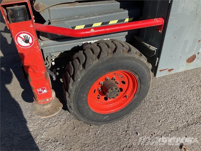 SkyJack SJ8841 4x4 Diesel Scissor Lift Scheren-Arbeitsbühnen