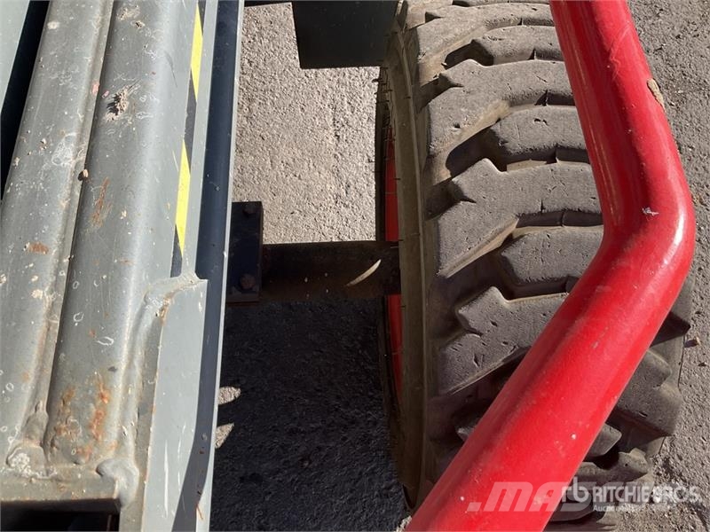 SkyJack SJ8841 4x4 Diesel Scissor Lift Scheren-Arbeitsbühnen