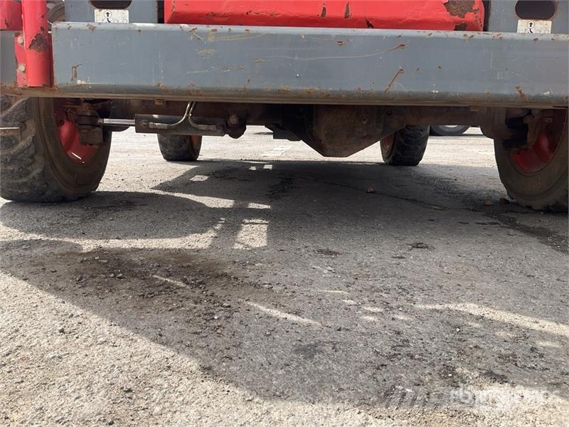 SkyJack SJ8841 Scissor Lift Škaraste platforme
