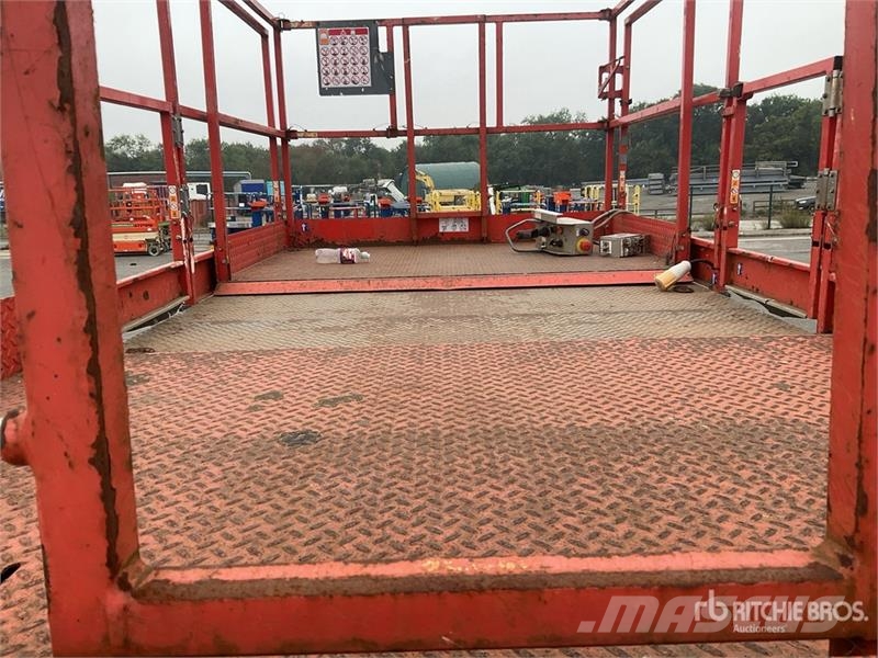 SkyJack SJ8841 Scissor Lift Škaraste platforme