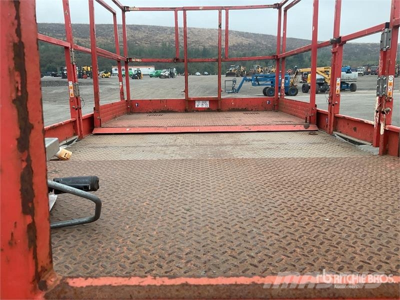 SkyJack SJ8841 Scissor Lift Škaraste platforme