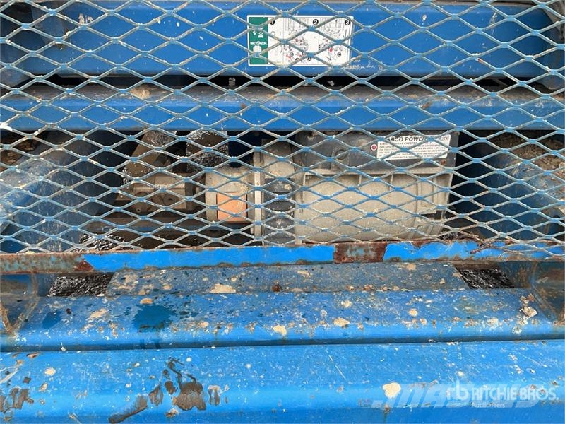 SkyJack SJ8841RT 4x4 Diesel Scissor Lift (Inoperable) Saxlifte