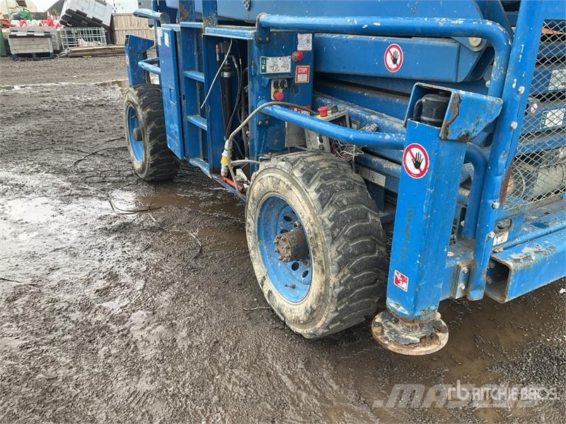 SkyJack SJ8841RT 4x4 Diesel Scissor Lift (Inoperable) Saxlifte