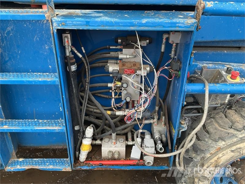 SkyJack SJ8841RT 4x4 Diesel Scissor Lift (Inoperable) Saxlifte