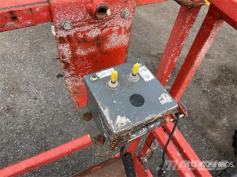 SkyJack SJ9250 4x4 Diesel Scissor Lift رافعات مقصية الشكل
