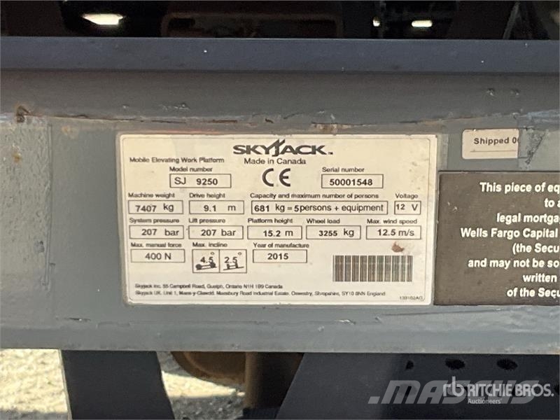 SkyJack SJ9250RT 4x4 Diesel Scissor Lift Škaraste platforme