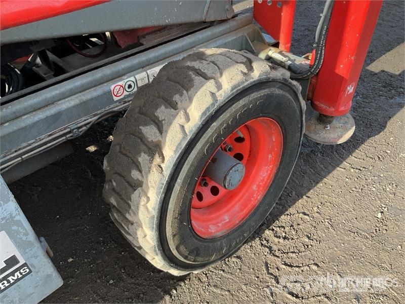 SkyJack SJ9250RT 4x4 Diesel Scissor Lift Scheren-Arbeitsbühnen