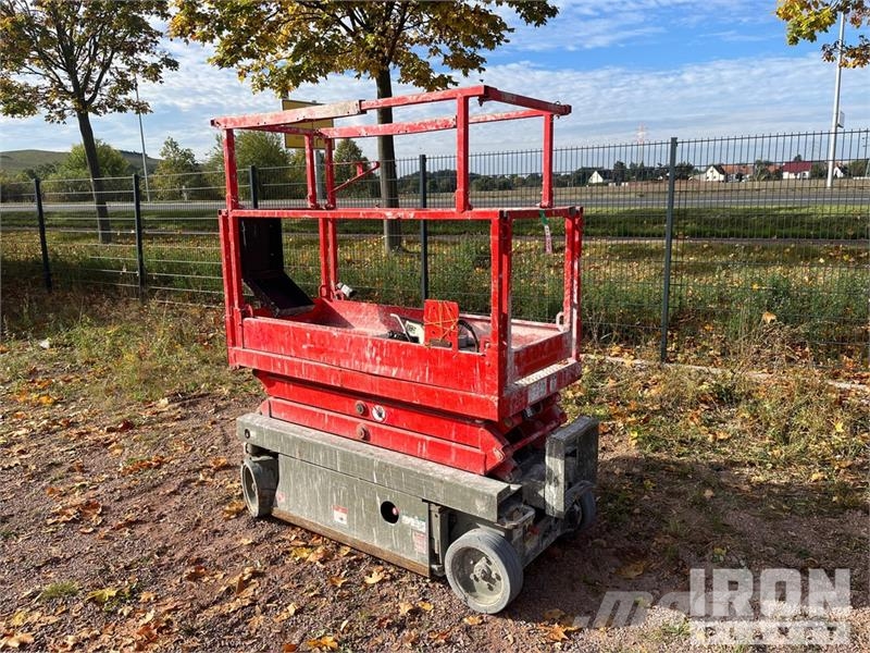 SkyJack SJIII-3215 Electric Scissor Lift (Inoperable) Šķerveida pacēlāji