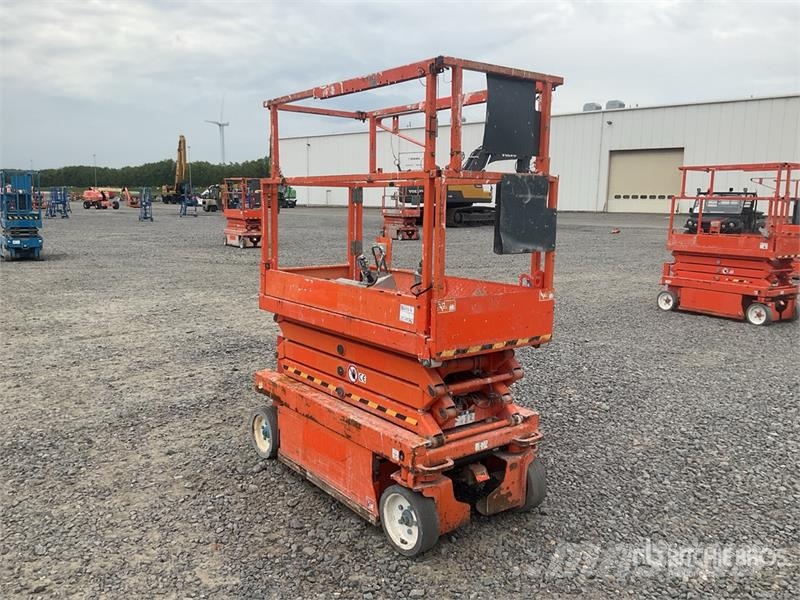 SkyJack SJIII-3219 Electric Scissor Lift (Inoperable) Scheren-Arbeitsbühnen