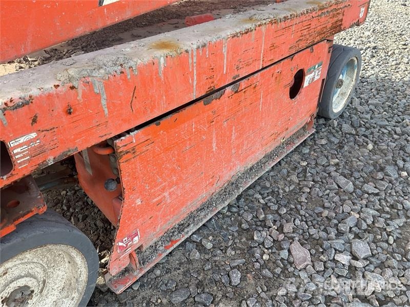 SkyJack SJIII-3219 Electric Scissor Lift Schaarhoogwerkers