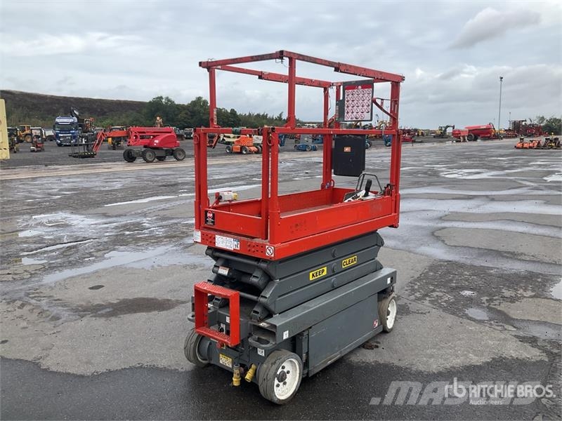 SkyJack SJIII-3219 Electric Scissor Lift Nacelle ciseaux