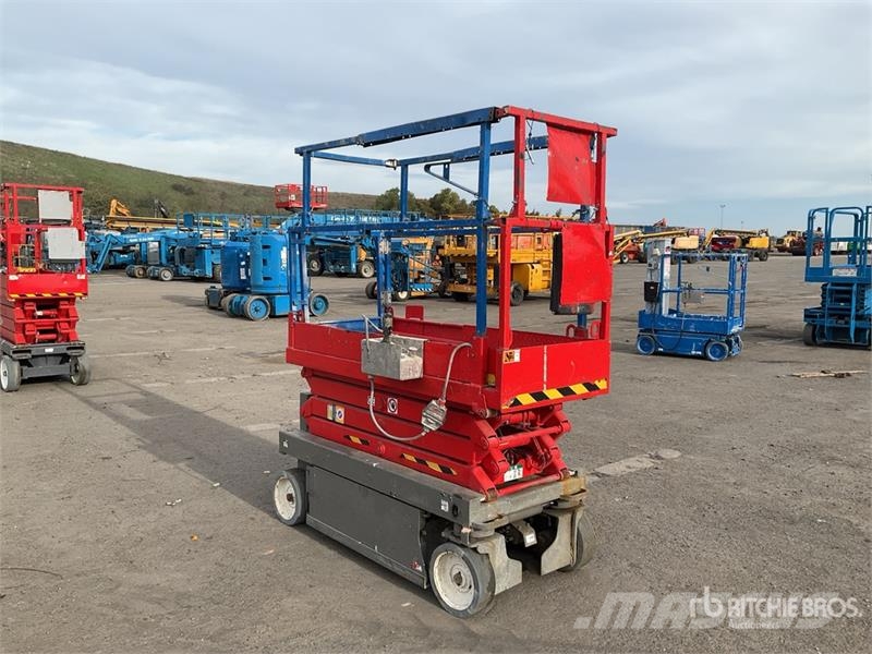 SkyJack SJIII-3219 Electric Scissor Lift Piattaforme a pantografo