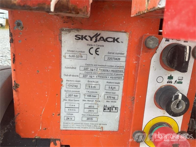 SkyJack SJIII-3219 Electric Scissor Lift (Inoperable) Scheren-Arbeitsbühnen
