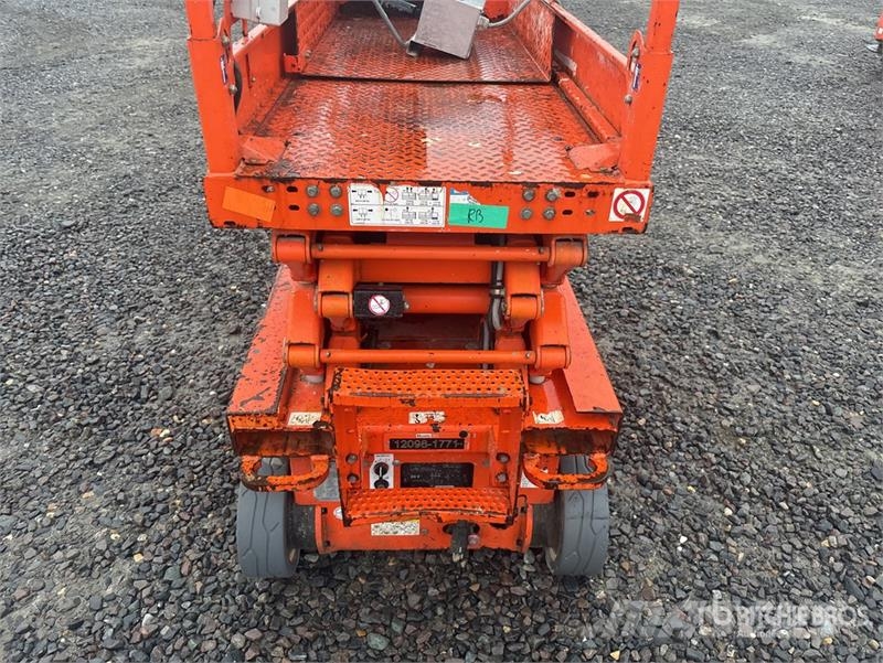 SkyJack SJIII-3219 Electric Scissor Lift Škarjaste dvižne ploščadi
