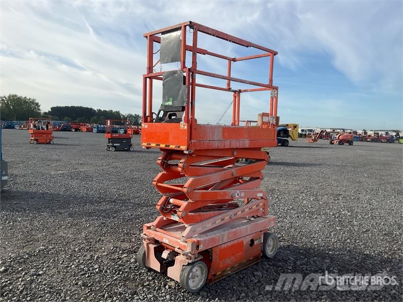 SkyJack SJIII-3219 Electric Scissor Lift Schaarhoogwerkers