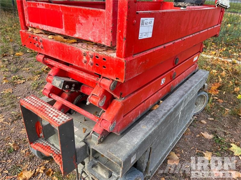 SkyJack SJIII-3219 Electric Scissor Lift (Inoperable) シザースリフト