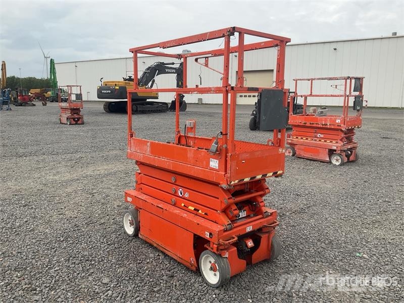 SkyJack SJIII-3219 Electric Scissor Lift (Inoperable) Škaraste platforme