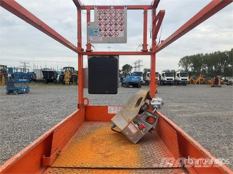 SkyJack SJIII-3219 Electric Scissor Lift (Inoperable) Scheren-Arbeitsbühnen