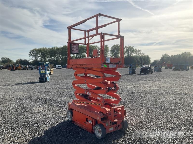 SkyJack SJIII-3219 Electric Scissor Lift Schaarhoogwerkers