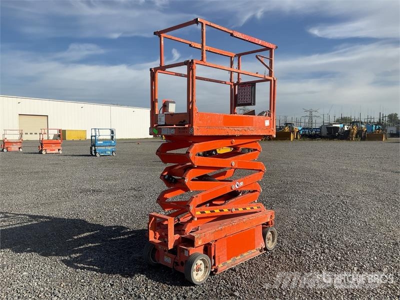 SkyJack SJIII-3219 Electric Scissor Lift Schaarhoogwerkers