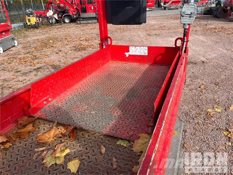 SkyJack SJIII-3219 Electric Scissor Lift Šķerveida pacēlāji