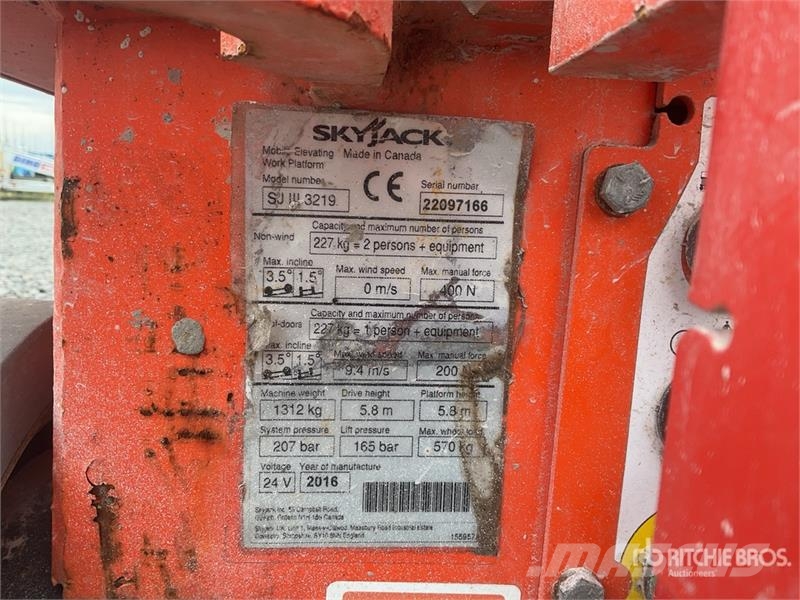 SkyJack SJIII-3219 Electric Scissor Lift (Inoperable) Scheren-Arbeitsbühnen