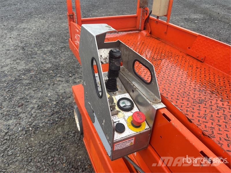 SkyJack SJIII-3219 Electric Scissor Lift Škarjaste dvižne ploščadi