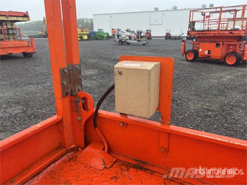 SkyJack SJIII-3219 Electric Scissor Lift Škarjaste dvižne ploščadi