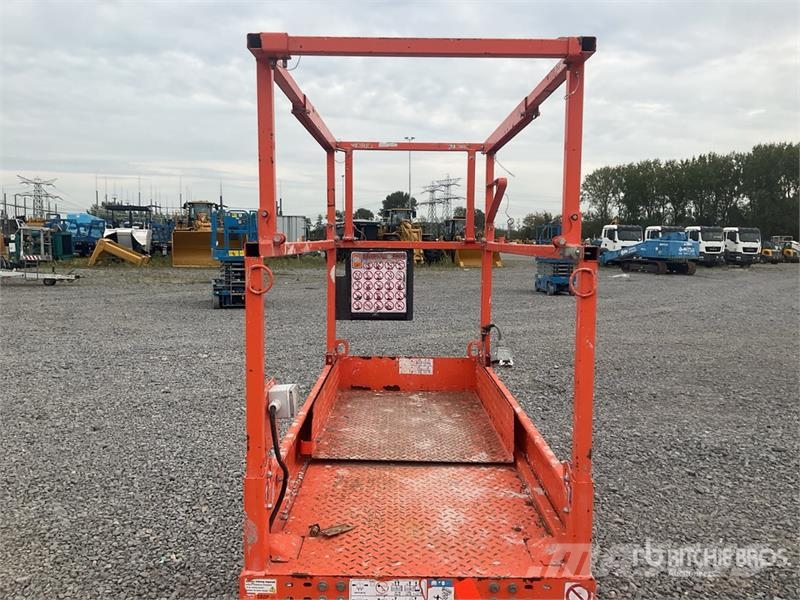 SkyJack SJIII-3219 Electric Scissor Lift (Inoperable) Škaraste platforme