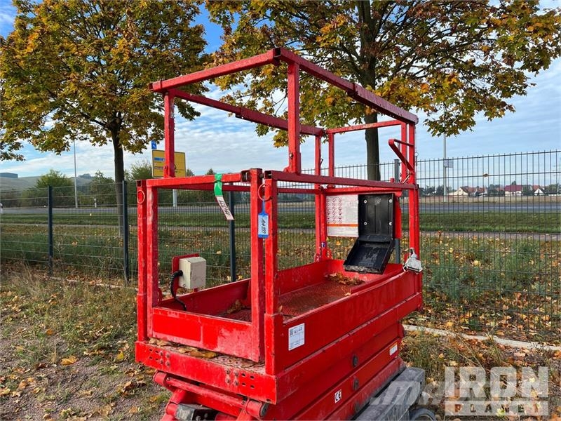 SkyJack SJIII-3219 Electric Scissor Lift (Inoperable) シザースリフト