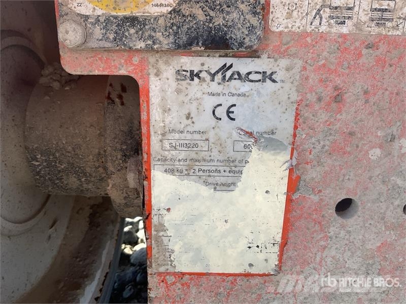 SkyJack SJIII 3220 Electric Scissor Lift Makasli platformlar