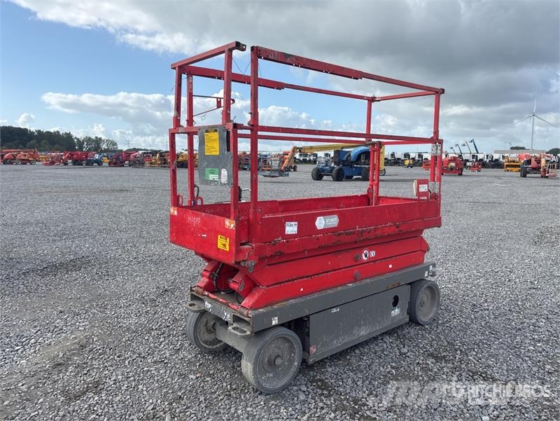 SkyJack SJIII-3220 Electric Scissor Lift Šķerveida pacēlāji