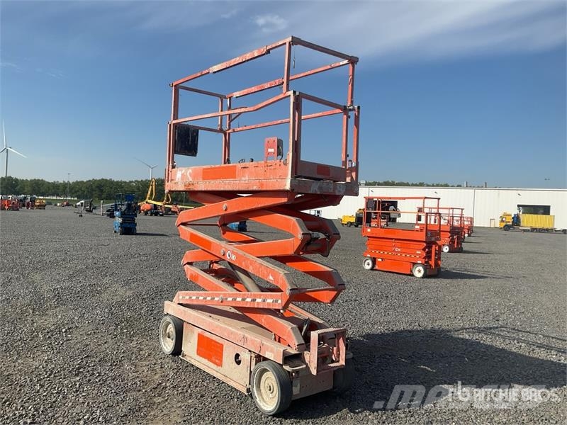 SkyJack SJIII 3220 Electric Scissor Lift Makasli platformlar