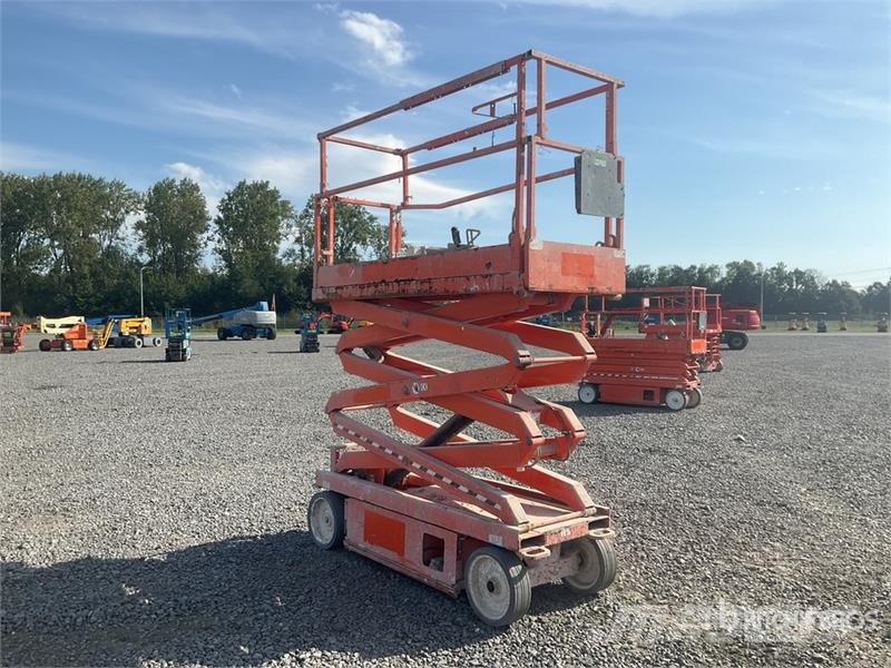 SkyJack SJIII 3220 Electric Scissor Lift Makasli platformlar