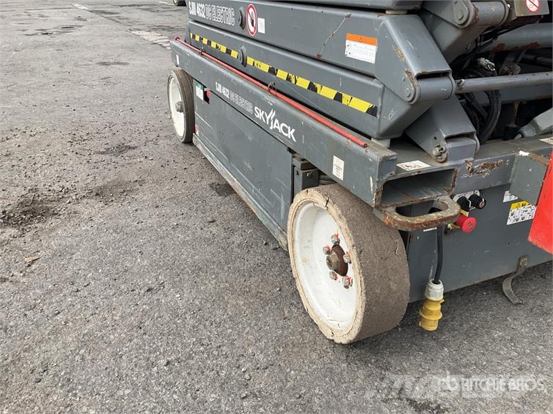SkyJack SJIII 4632 Electric Scissor Lift Ανυψωτήρες ψαλιδωτής άρθρωσης